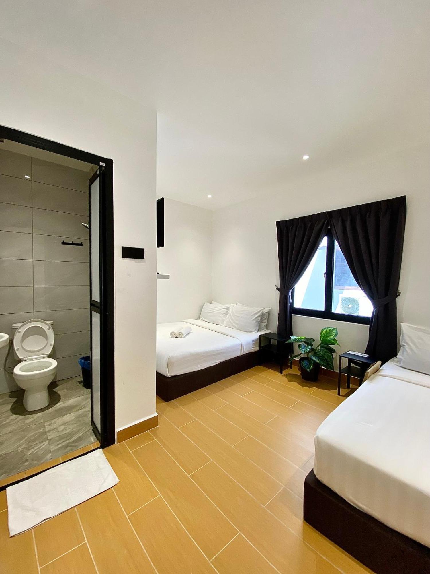 The 6N By Sky Hive Hotell George Town Exteriör bild