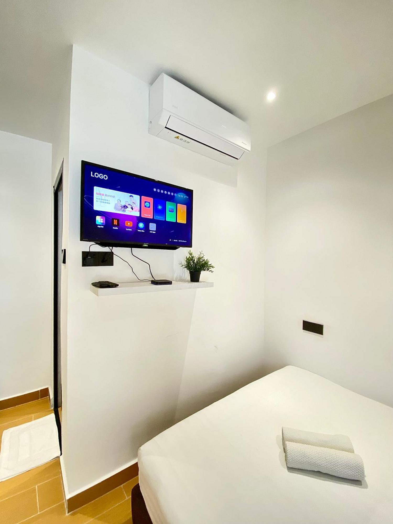 The 6N By Sky Hive Hotell George Town Exteriör bild