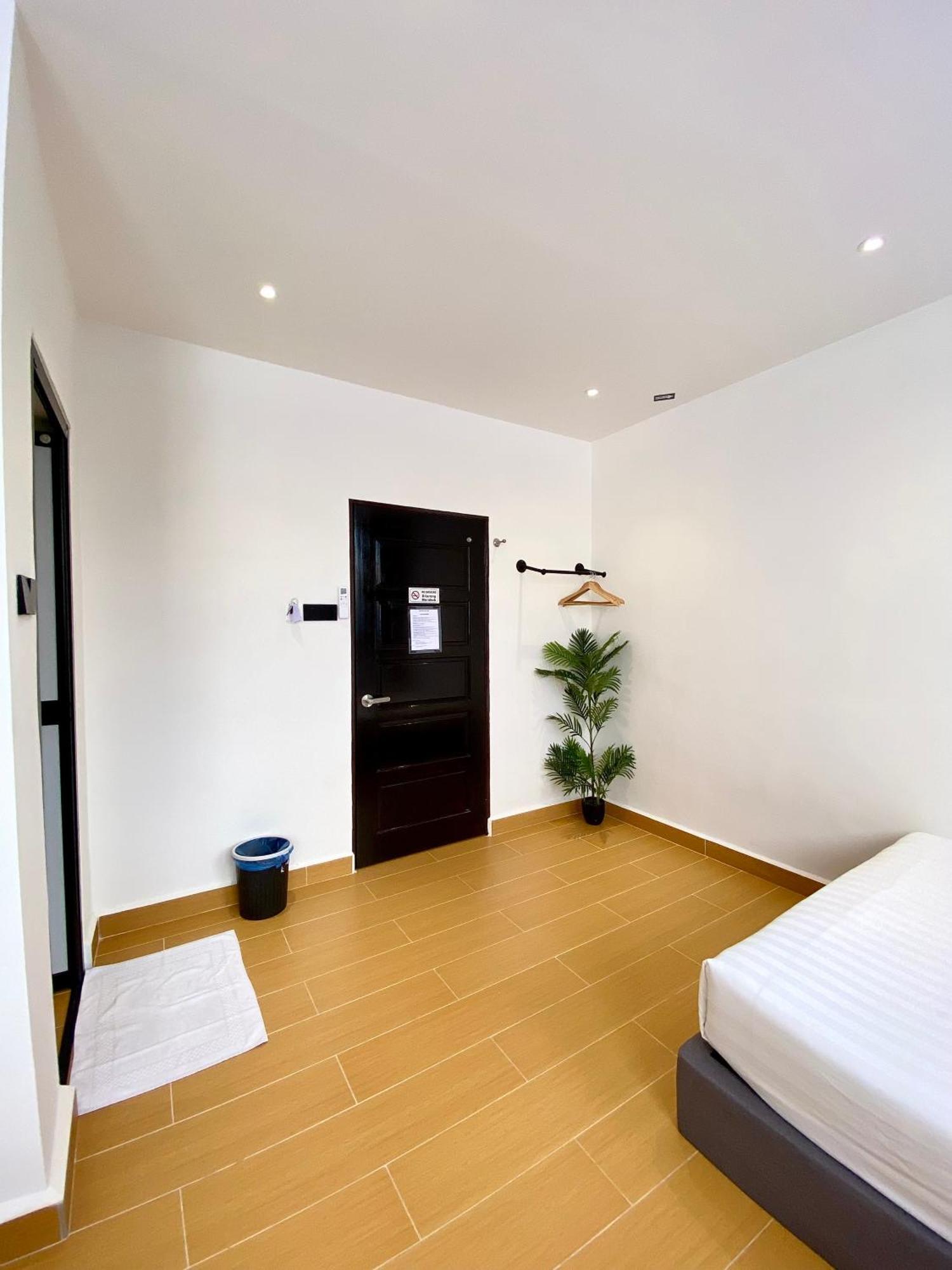 The 6N By Sky Hive Hotell George Town Exteriör bild